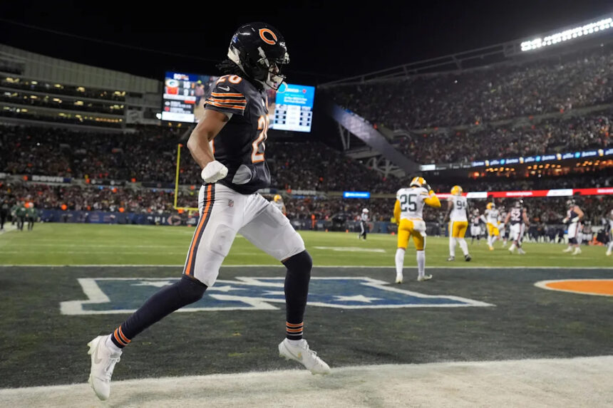Instant analysis of Packers' 22-16 overtime loss to Bears in Week 16
