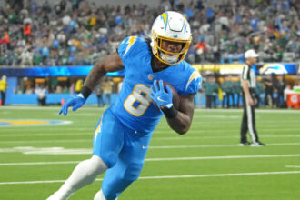 Chargers vs Cowboys Prediction, Picks & Best Bets for Today's NFL Week 16 Game