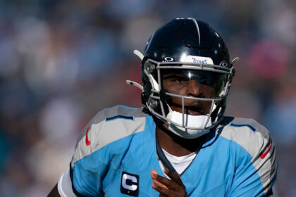 Titans vs Chiefs score, NFL Week 16 game updates, highlights, live stats