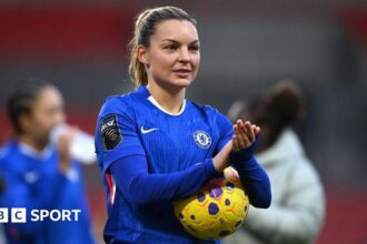 Chelsea put nine past Liverpool in Women's League Cup