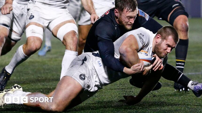 Bath ease past Newcastle to go top for Christmas