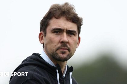 London City Lionesses sack manager Precheur