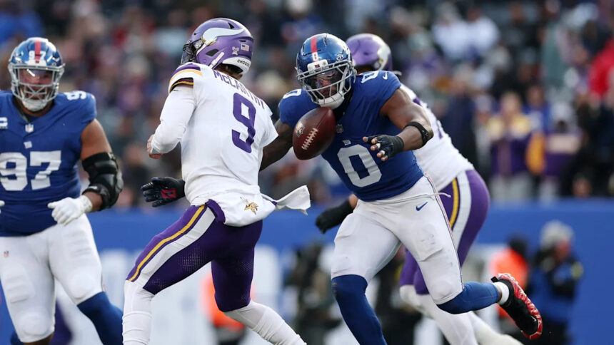 J.J. McCarthy out with hand injury, Max Brosmer in at quarterback for Vikings