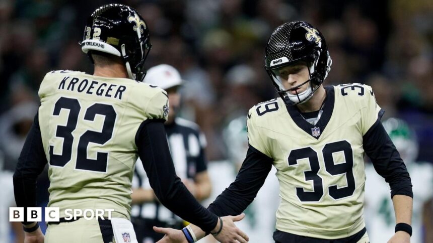 Smyth marks new deal with 17 points in Saints win