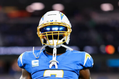 Chargers LB Denzel Perryman suspended 2 games