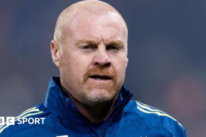 'I don't mind them having a Christmas dinner' - Dyche on weighing players
