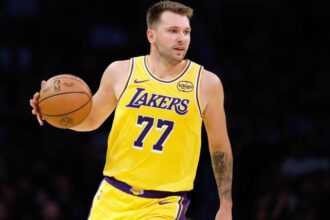 Is Luka Doncic playing on Christmas Day vs. Rockets? Final status for Lakers star