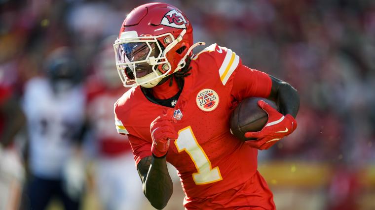Is Xavier Worthy playing tonight? Why Chiefs WR is off to slow start in Week 17