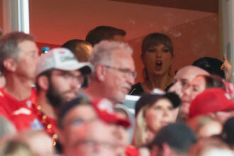 Was Taylor Swift at the Chiefs-Broncos game on Christmas?