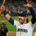 Mariners get contract update on Eugenio Suarez's free agency