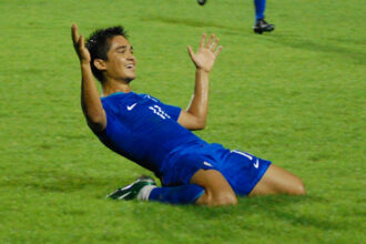 NFL roundup: Broncos edge Chiefs to retain AFC's No. 1 spot