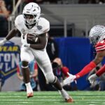 Texas running back Tre Wisner to enter transfer portal