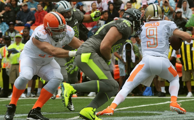 Emotional Kelce ponders retirement after Chiefs' home finale