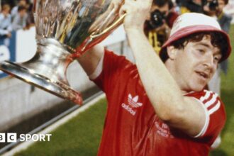 Forest to rename stand in honour of Robertson