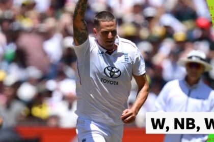 Extra ball allows Carse to remove Neser and Starc in same over