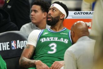 Anthony Davis injury update: Mavs star to miss time with groin strain