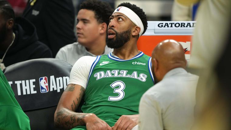 Anthony Davis injury update: Mavs star to miss time with groin strain