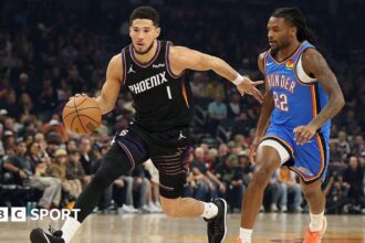 Booker scores in final second as Suns beat Thunder