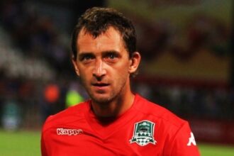 West Ham backing Nuno as Hammers make second January signing