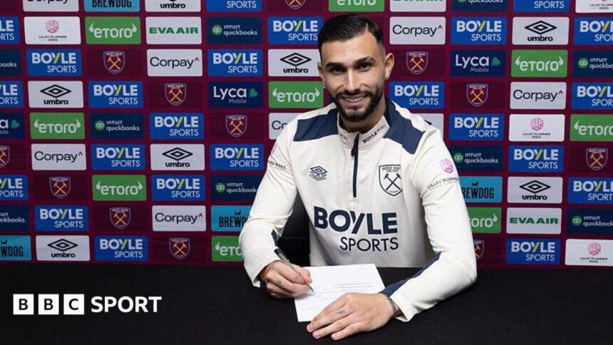 West Ham sign Argentina striker Castellanos