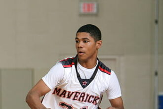 Luka Doncic, LeBron James score 30 each as Lakers top Pelicans