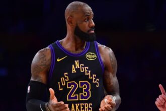 LeBron James makes stance on back-to-backs clear after Lakers win