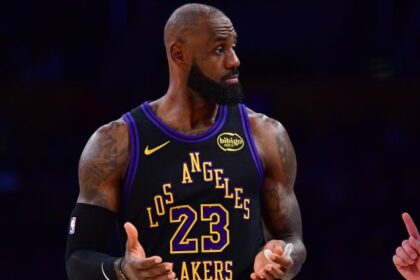 LeBron James makes stance on back-to-backs clear after Lakers win