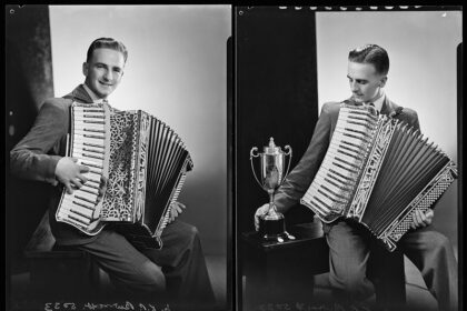 Tears in the stands as Jacob Bethell hits maiden Test hundred in Sydney
