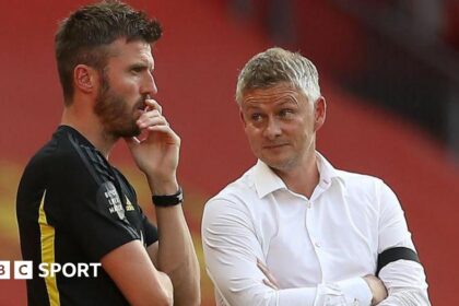 Carrick and Solskjaer frontrunners for caretaker role