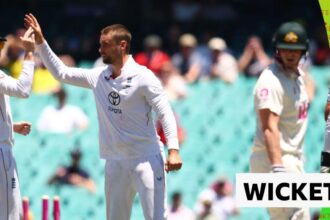 'That has spun a mile' - Smith stunned by brilliant Jacks delivery