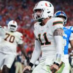 Comparisons of the 2001 Hurricanes measure up in dramatic Fiesta Bowl win