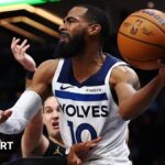 Minnesota hold moment of silence for 'unspeakable tragedy'