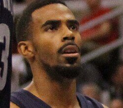 Sources: Grizzlies open to offers on Morant move