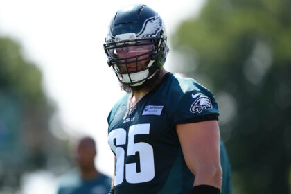 Eagles-49ers Final Injury Report: Lane Johnson questionable