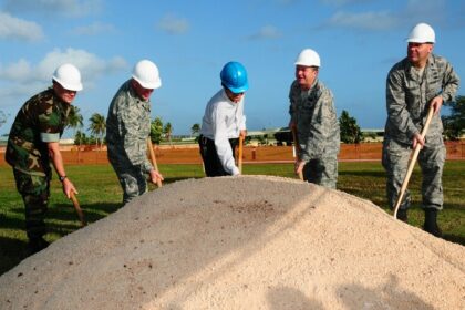 Reports: Commanders promote David Blough to OC