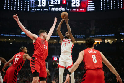 Kevin Durant moves past Wilt Chamberlain on NBA all-time scoring list