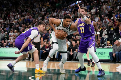 Bucks injury report: Giannis in danger of missing out on MVP