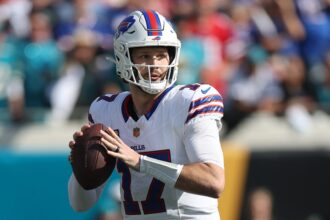 Josh Allen scores game-winning touchdown as Bills topple Jaguars in wild-card round