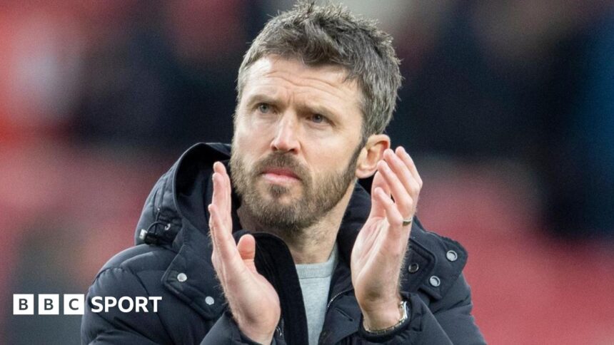 Carrick favourite for Man Utd caretaker role
