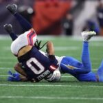 Mike Vrabel gives update on injured Patriots star after early exit from Chargers game