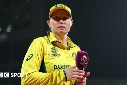 Australia great Healy to retire from cricket