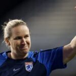 Seattle Reign FC signs head coach through 2028 season
