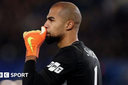 Sanchez mistakes 'on me' - Rosenior defends Chelsea keeper