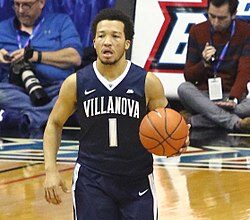 Knicks fall to Kings, lose Jalen Brunson to ankle injury