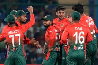 Bangladesh issue showcause to director as players revolt sees BPL game delayed