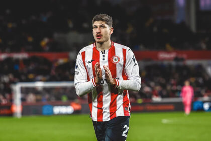 Breaking news: Janelt signs new Brentford deal