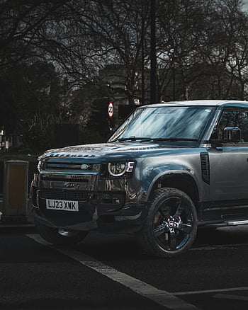 England's Parry one shot off halfway lead in Hawaii