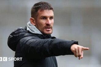 Brighton boss Vidosic on leave for family reasons