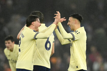 Aston Villa 0-1 Everton: Match Report & Instant Reaction | Barry goal seals victory