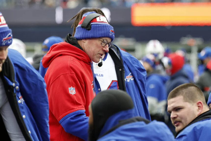 Report: Buffalo Bills offensive line coach Aaron Kromer to retire